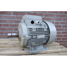 .3 KW 700 RPM  38 mm. Used.